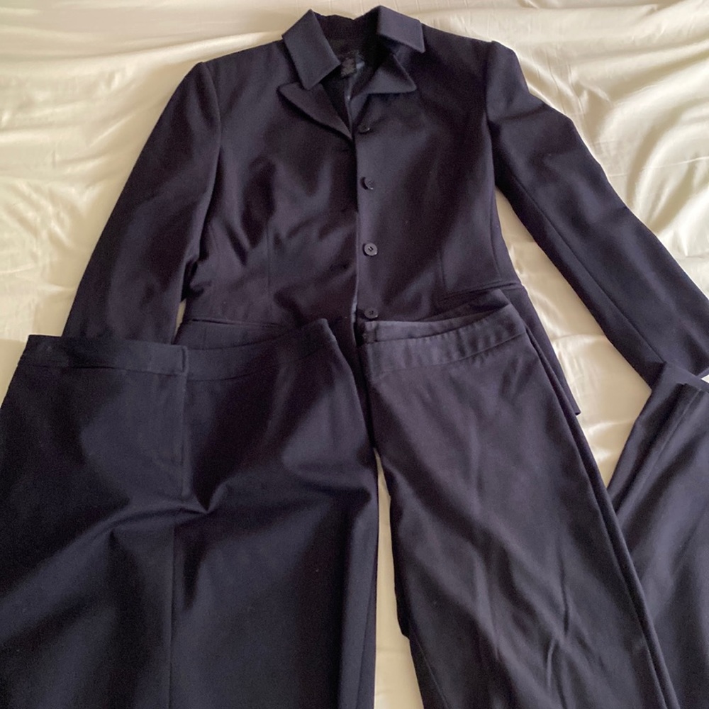 Black 3-Piece The Limited Women’s Suit